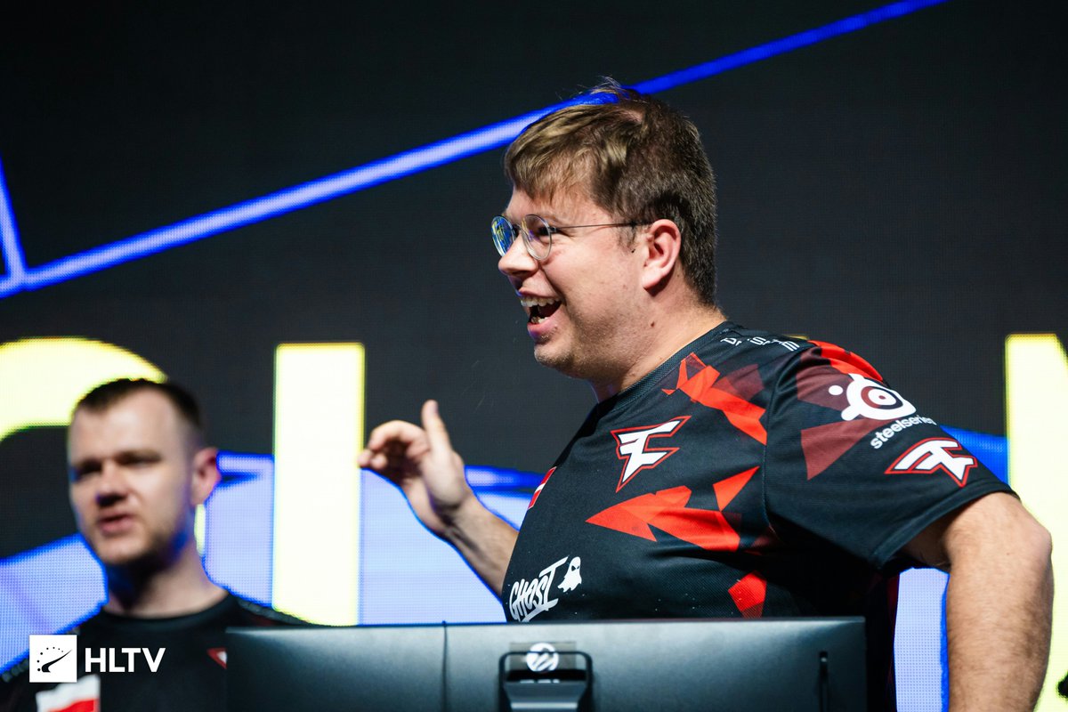 HLTV.org tweet media