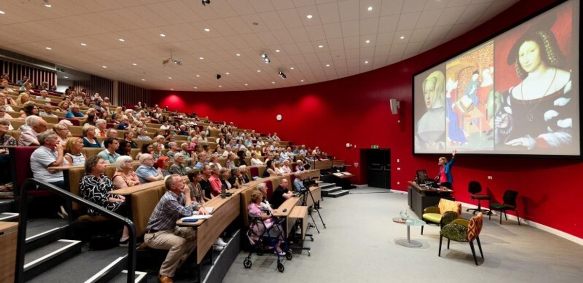 💡 Explore @YorkFestofIdeas!

Taking place from 1 to 14 June 2024, events include talks from world-class speakers, exhibitions, music, films, guided tours and family-friendly activities.

Plan your visit: visityork.org/events/york-fe…