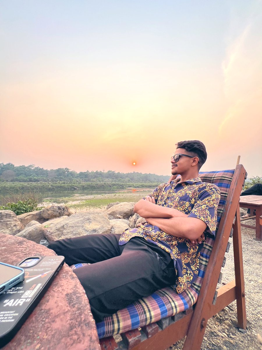 UjjwalReezal's tweet image. #NewYear2081 

#Sauraha 

And Hami 🫶🔥

#Nepal #Fyaste #NewYear