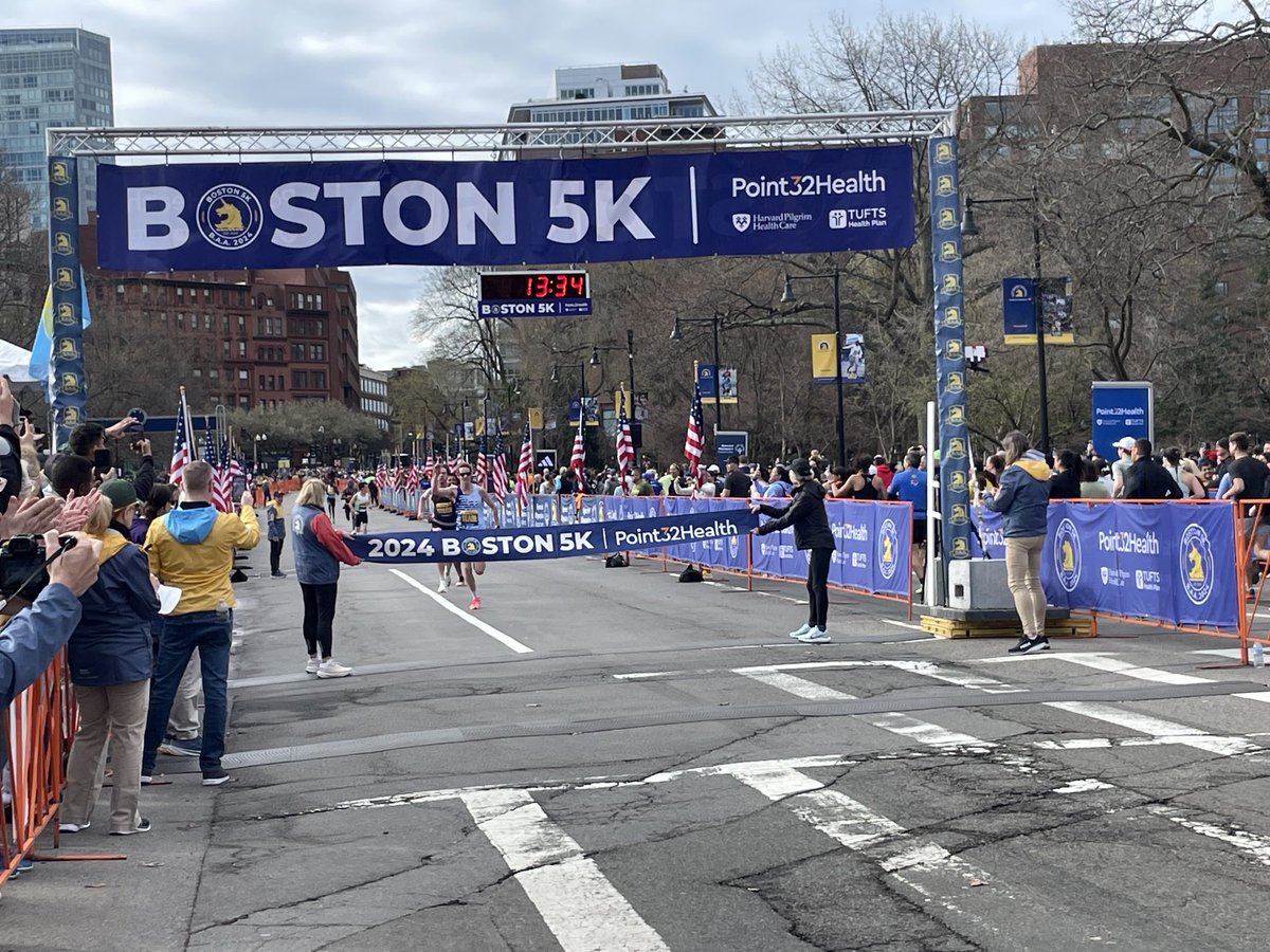 Boston26_2_Pro's tweet photo. #Boston5K fast finishes! https://t.co/bxTN8YWrY0