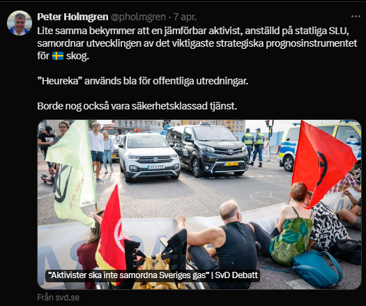 Hej @CarlOskar! Min tjänst är inte säkerhetsklassad (än). Men för transparens och öppenhet vill jag härmed meddela att jag är anställd på en statlig myndighet, och att jag också är Rebellmamma. Jag är vidare fackligt ansluten till Naturvetarna. Med vänlig hälsning, Jeannette