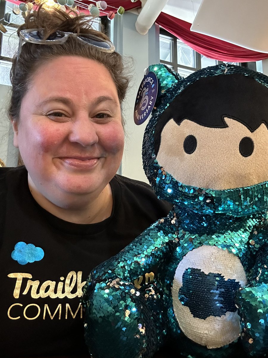KristiForce's tweet photo. Time for some @CLTSFUGs #SalesforceSaturday here in #CLT #wheresastro ๐ป โ๏ธ ๐ฉ https://t.co/IPYGYD53vE