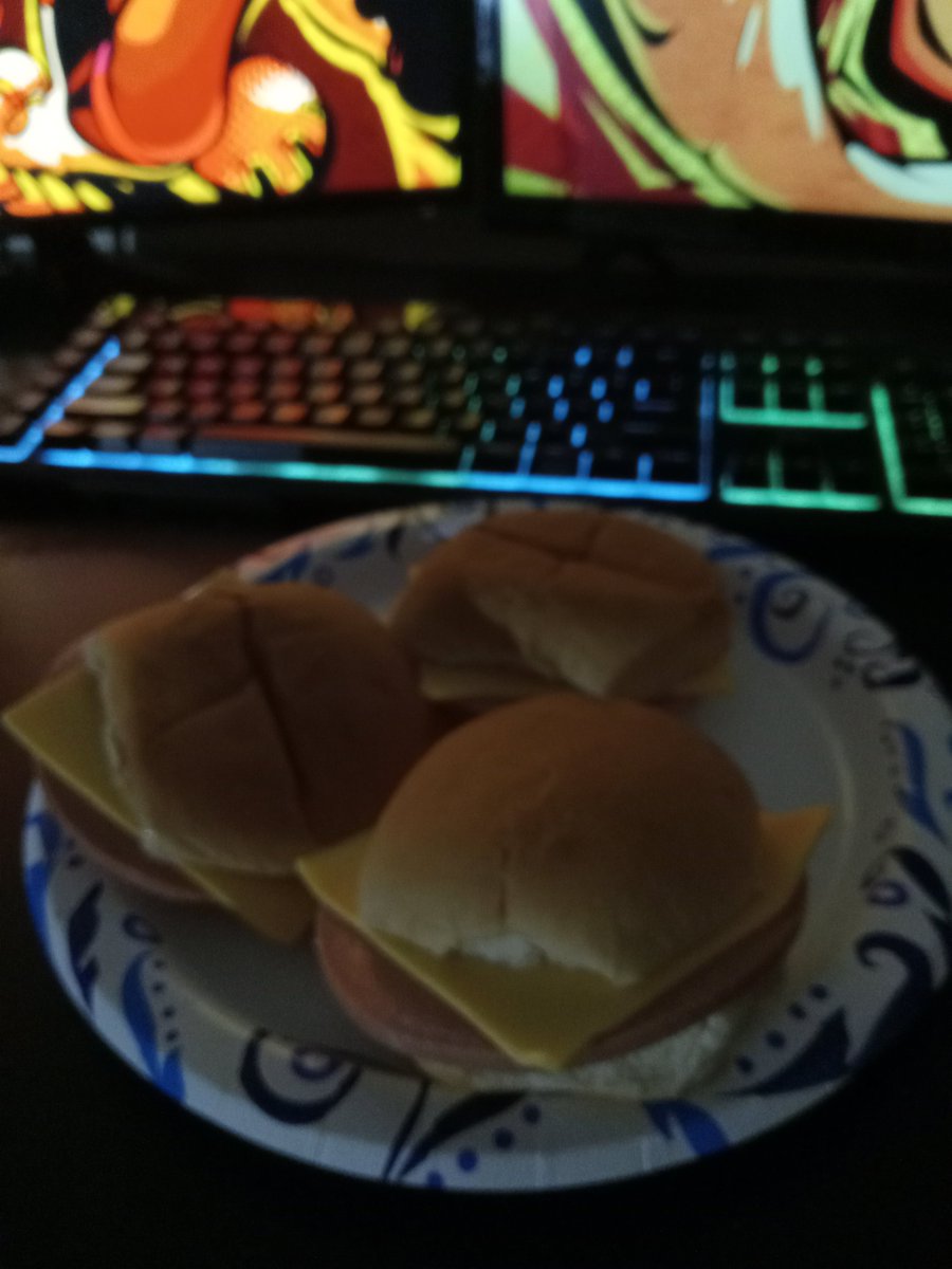 TailsFan92 tweet media