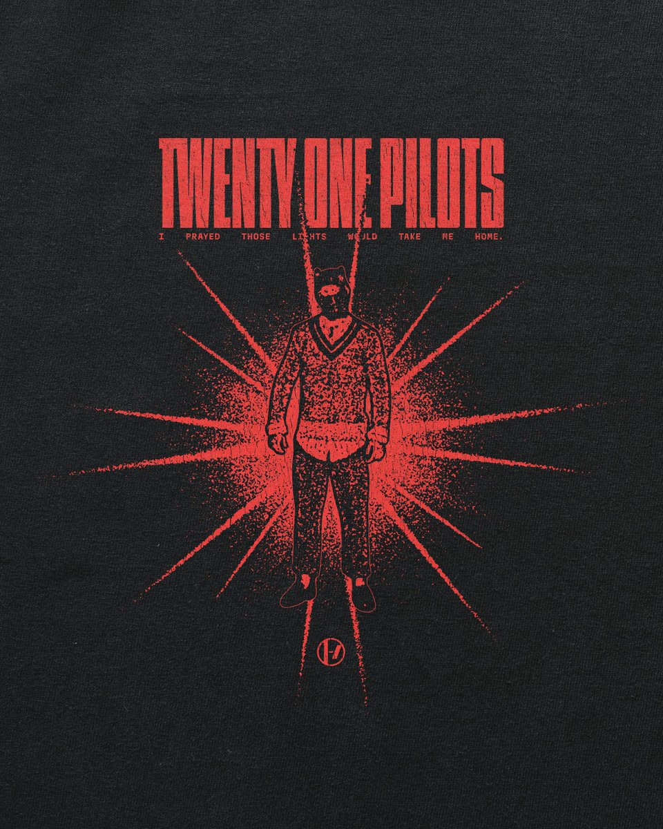 tby_media's tweet photo. 🎸
TWENTY ONE PILOTS - NEXT SEMESTER
✦ Merch Design
✦ Really enjoyed the next addition to Clancy, felt inspired to create a grungy merchandise design for the song.
✦ View In 4K
#cliqueart #twentyonepilots #clancy https://t.co/X8dRB93fHx