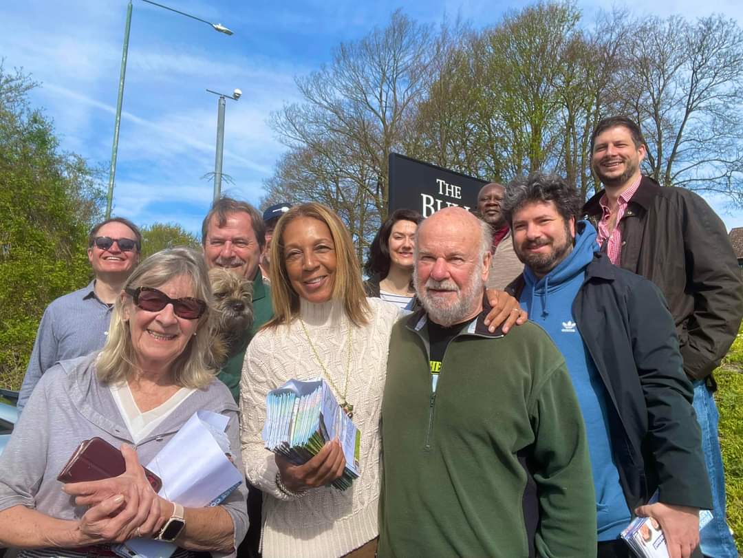 Great to be out campaigning with @HelenGrantMP and @MMCA_Kent in Barming and Teston for a @Conservatives victory in the Maidstone Council elections and @matthewinkent in Kent PCC election. Quite sunny and hilly and nice to get a welcome warm reception on the doorstep 🌞🗳️🌳💙