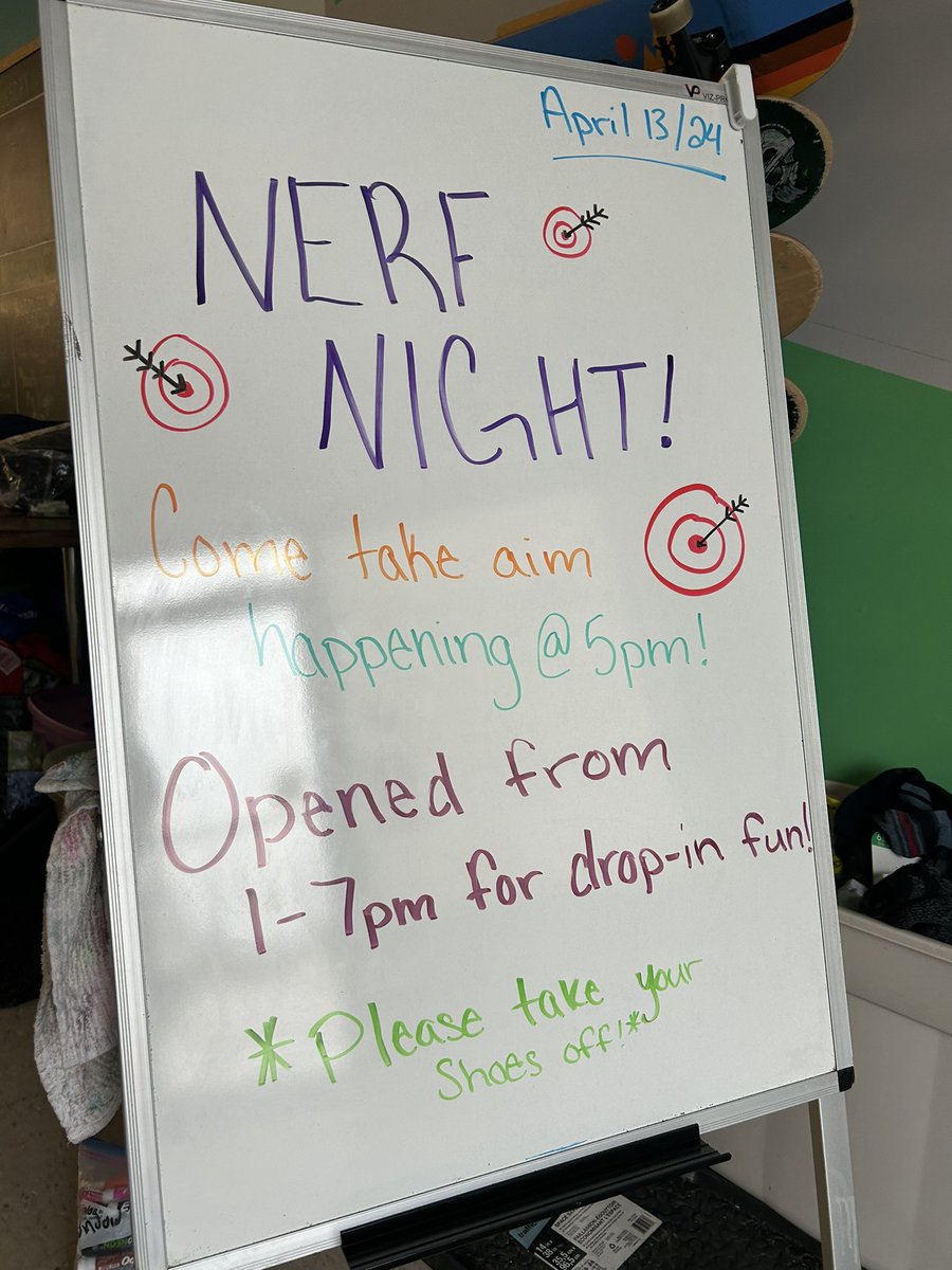 Saturday!!! Drop in weekend fun plus a NERF Night!! Come on down. Open 1pm-7pm.

#orillia #youth #orilliayouthcentre #saturday #weekend #nerf #dropin #joinus