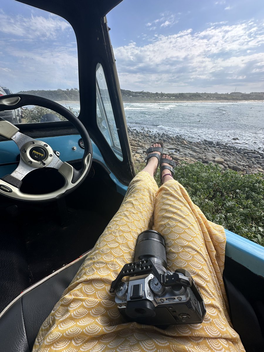 Beach day with the buggy 🛻🩵 

#beachday #beachbuggy #buggy #beach #vw