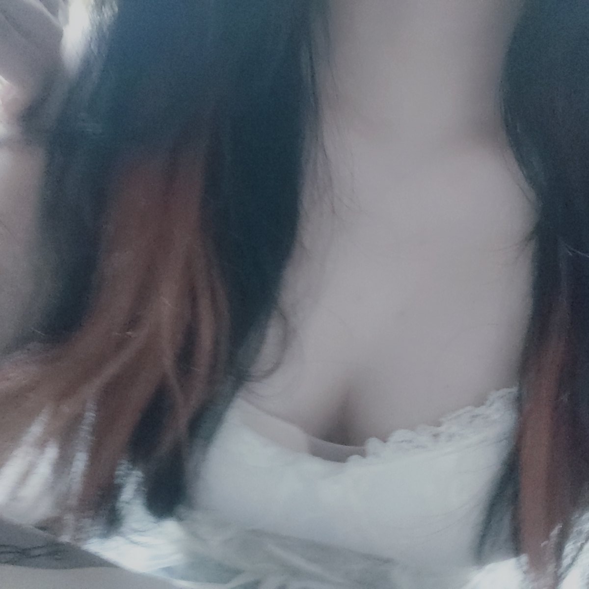 O_4ouo's tweet photo. 运动完回来  还要写作业  💩💩 https://t.co/vGoyW7tD9Z
