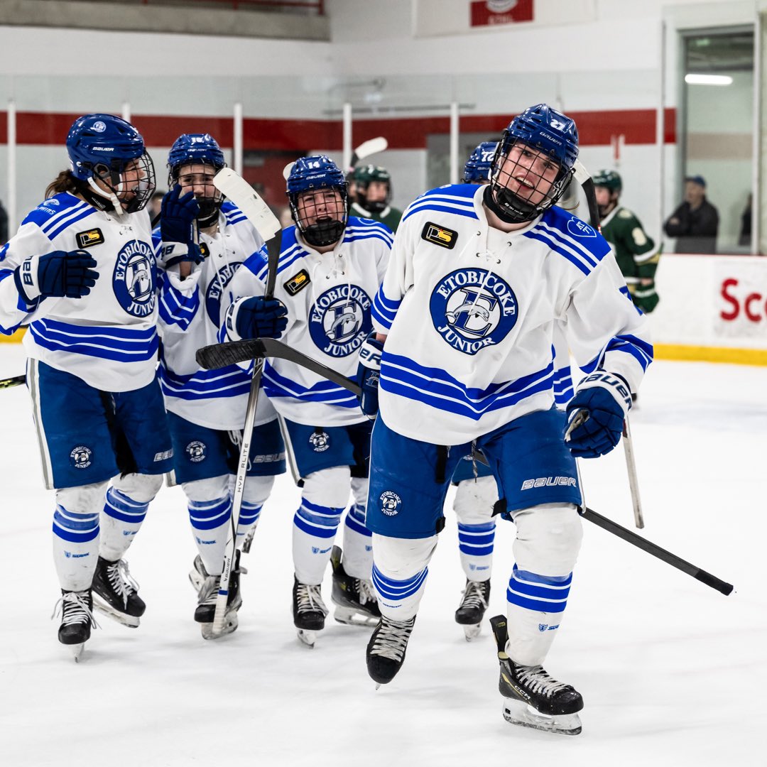 JrDolphins's tweet photo. Semi’s bound… #BleedBlue #DieOnEmpty 🔵⚪️ https://t.co/BWJKpeW0Fp