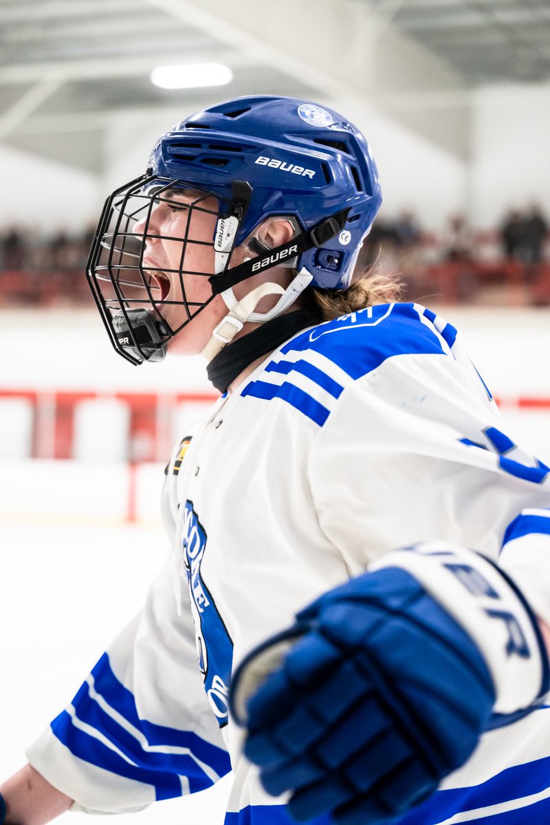 JrDolphins's tweet photo. Semi’s bound… #BleedBlue #DieOnEmpty 🔵⚪️ https://t.co/BWJKpeW0Fp