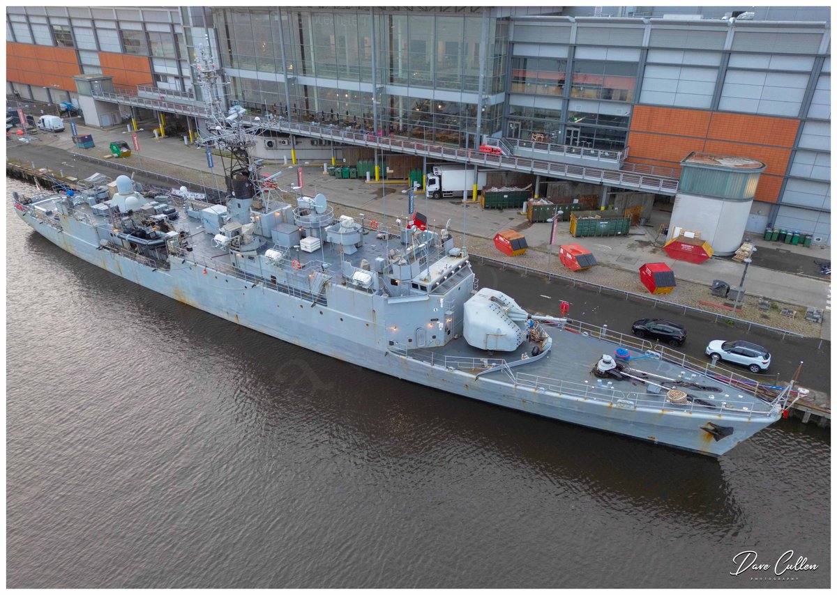 French corvette Fs Premier Maître L’Her, seen here in #Leith, #Edinburgh today for her final port visit before decommissioning this year.
Do NOT copy or reproduce without written permission
@MarineNationale @FranceintheUK @cfgEdimbourg @FRDefence_UK @UKDefjournal @WarshipsIFR