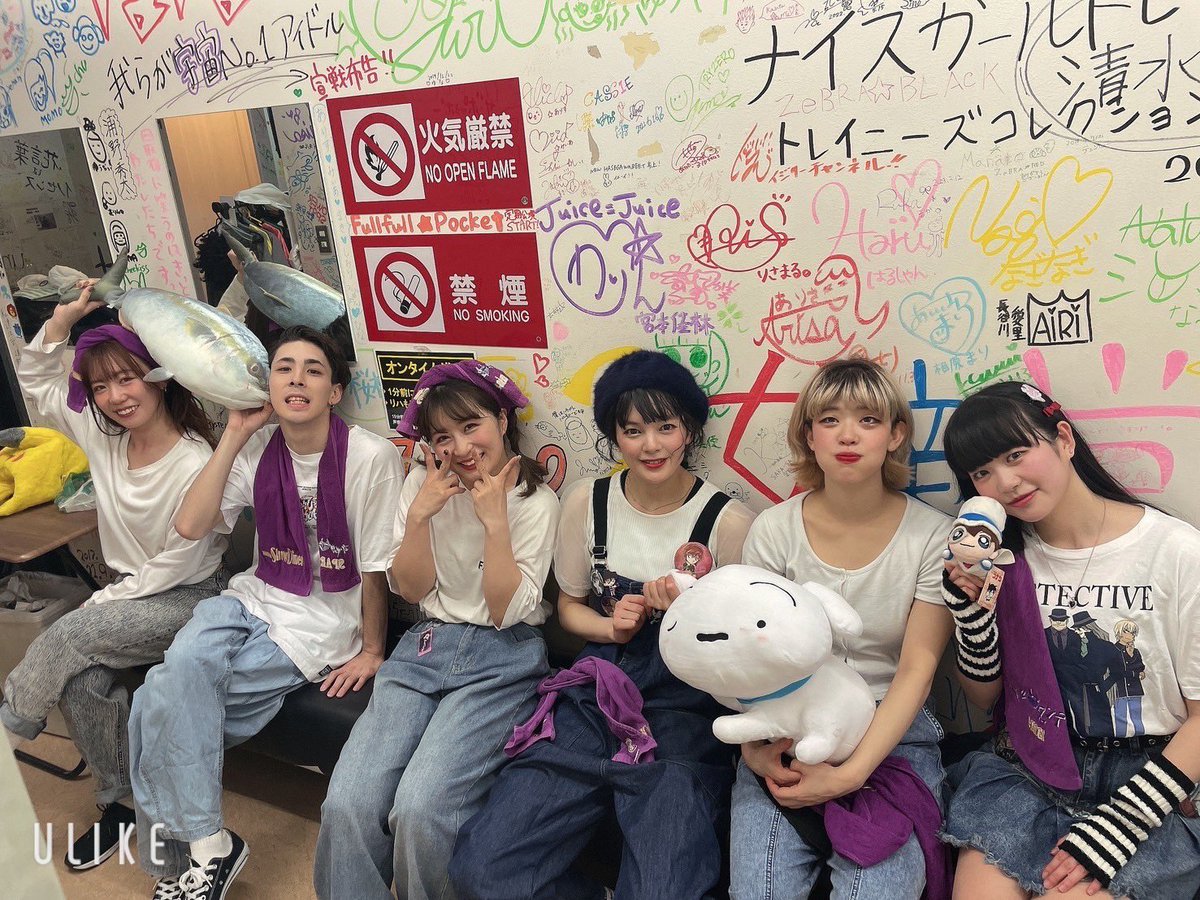 #オドルサタンデー　お越しいただき有り難うございました👾🤍今日も沢山笑ってハッピーな1日でした✨そしてすぱろーくんお誕生日おめでとう！！ダンスお化けとお笑い要素私にもわけてくれ！！！
サタン終わりに31もいけて楽しかった💗
👾残り2回ー！！！１年あっという間すぎる😭😭😭