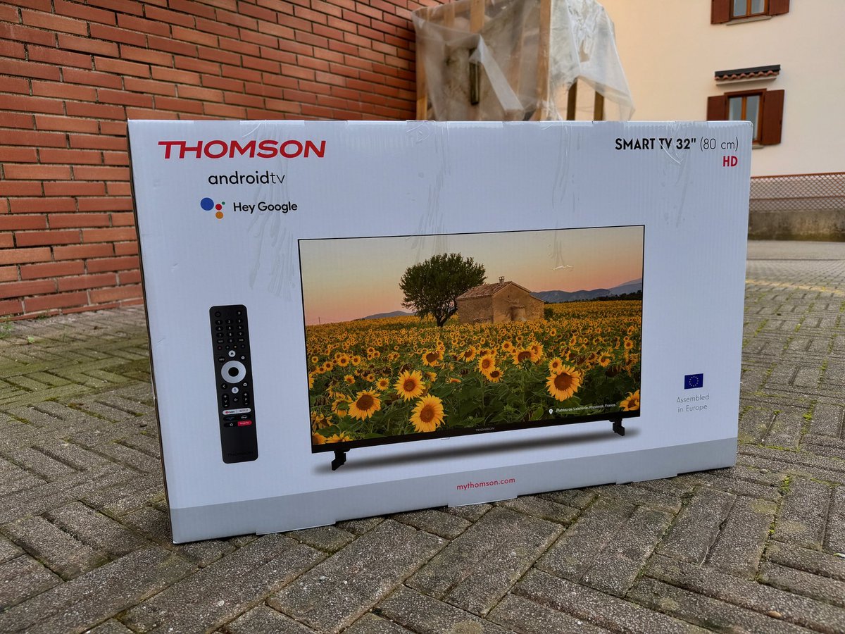 Grazie a Thomson proviamo la nuova Smart TV da 32” con Android TV … #staytuned @Thomson_FRA 
youtube.com/mikyancona
#thomson #thomsontv #tv #led #androidtv #smart #smartv #mikyancona #tech #technology #techblogger