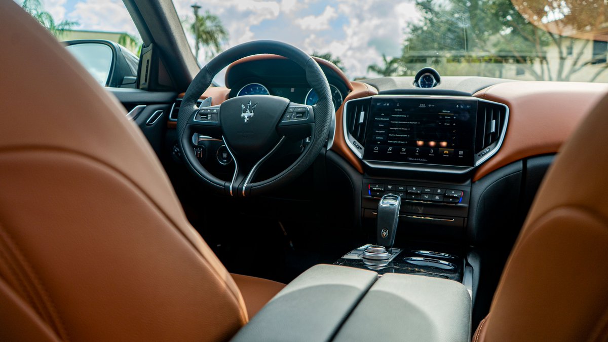 RGVMaserati's tweet photo. Elevate your journey with a touch of Italian elegance ❤️. 

The Maserati is waiting to ignite your passion for driving. #BertOgdenMaserati. 
Ring us at 956-477-5063 or browse online today! https://t.co/9arbzCthct

Vehicle pictured: 2021 #MaseratiGhibli #DaleGas #vackarstadium https://t.co/aktu2fC6Fy