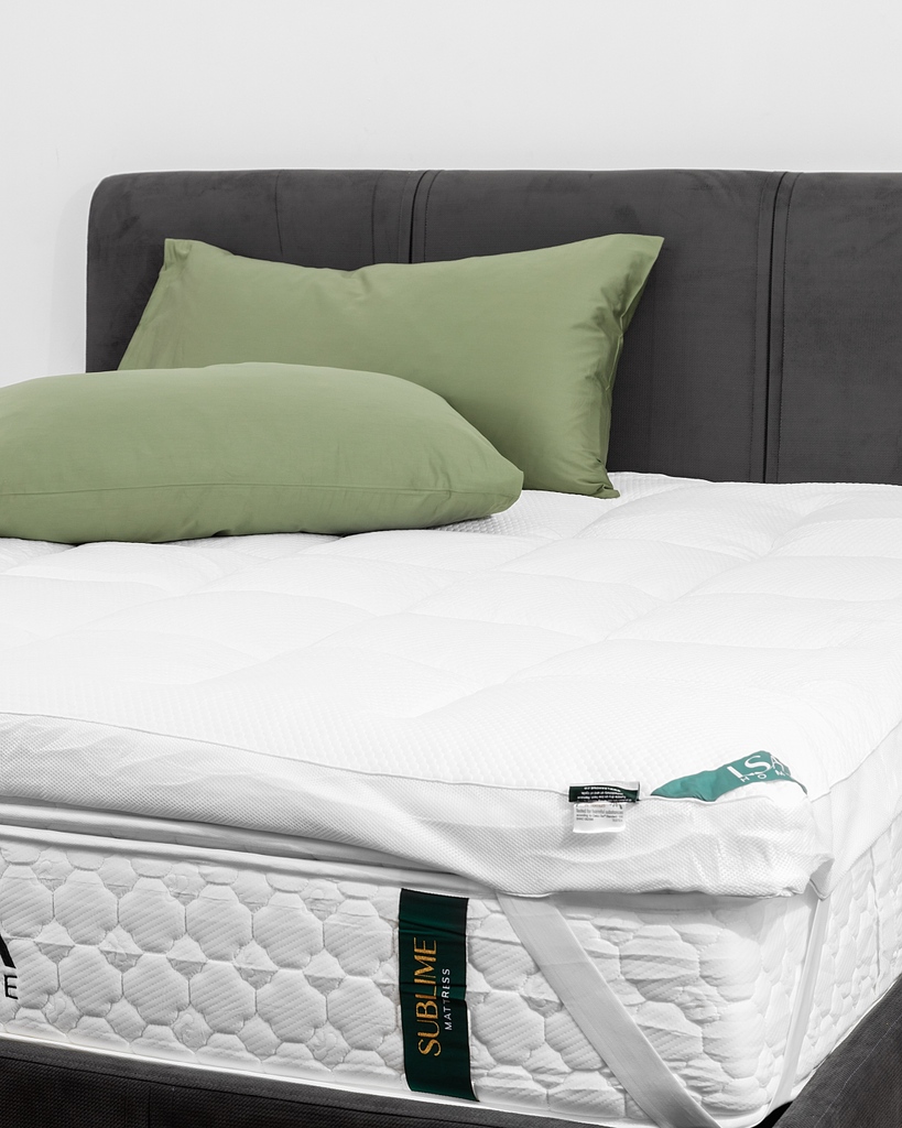 LsaHomeco's tweet image. Want to protect your mattress from dust, stains and spills? 

Our toppers are just what you to keep your mattress secured and last for a longer time.

Shop at our stores today!

#lsa #lsahome #duvets #sheets #laundry #sleephealth #personalhygiene #mattress #beddings #topper