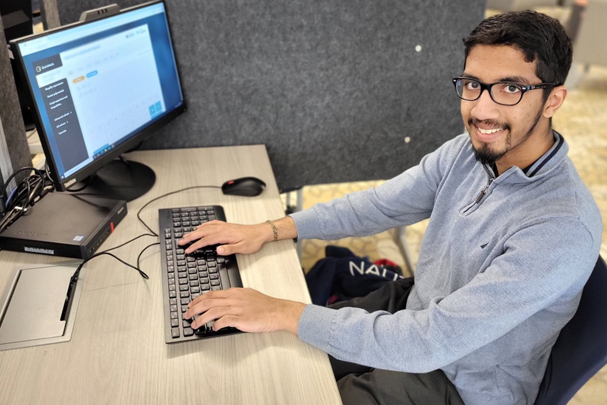 Congratulations to Ayden Budhoo, Computer Science major & SHS senior @SCSchools, selected for the @PHITHETAKAPPA All-New York Academic Team! Tutors middle school/h.s. students, in #CSTEP, 4.0 GPA. Goal: Become a Software Engineer. #SUNYSchenectadyProud