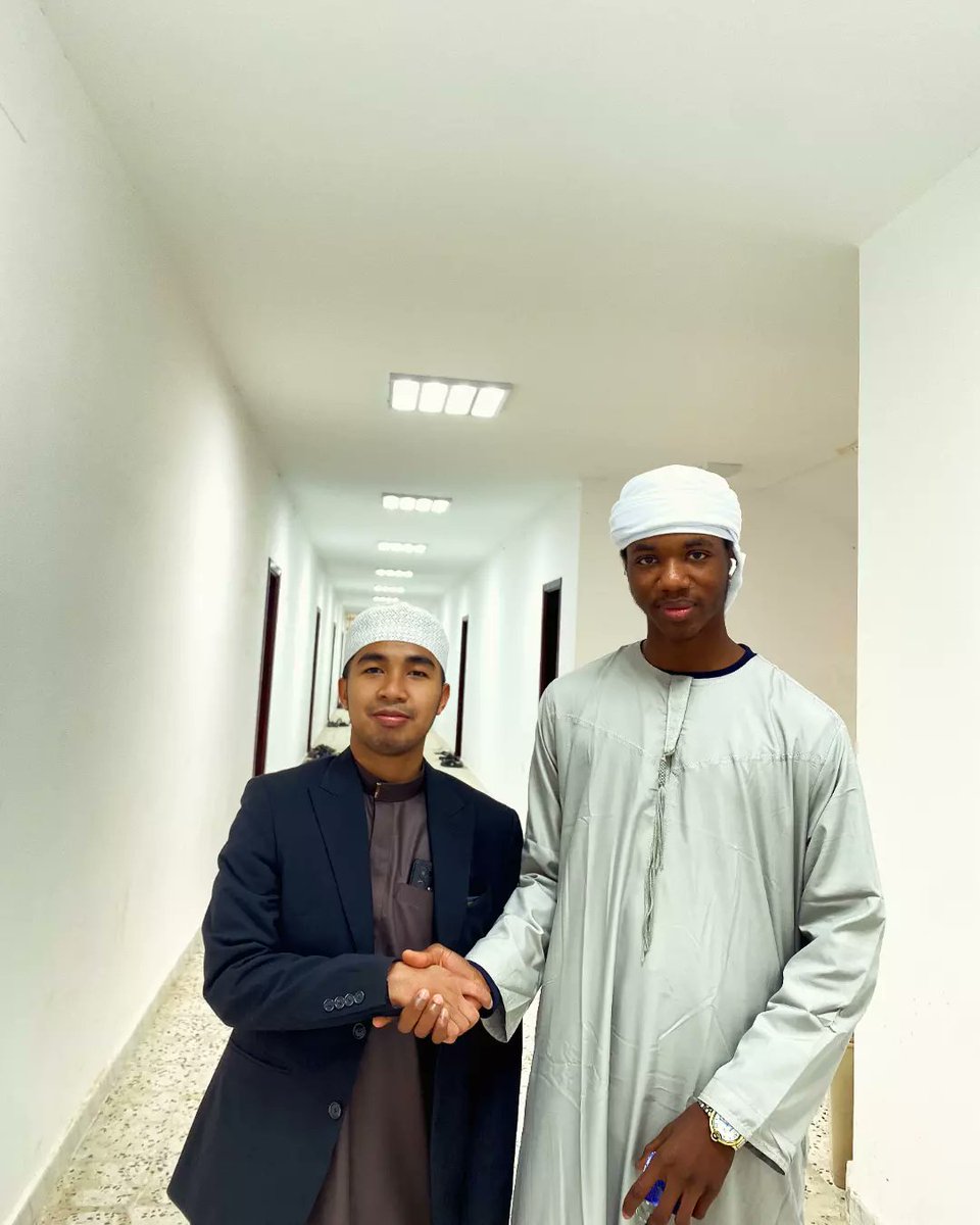 Realahmadmk's tweet photo. EID MUBARAK https://t.co/R2LiqJm5dD