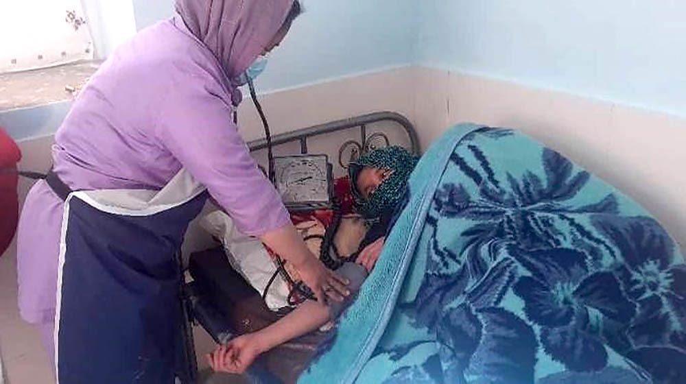 In remote and hard-to-reach areas, the presence of a skilled midwife is a life-saving support for pregnant women and newborns. Sediqa from Bamyan province is grateful to have given birth safely at a Family Health House supported by @italyinafg @aics_it afghanistan.unfpa.org/en/news/skille…