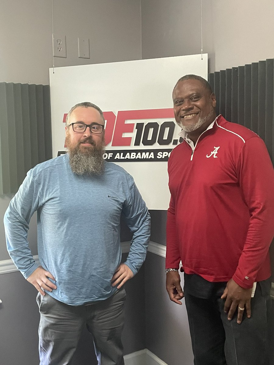 Was blessed yesterday to be in the studio with the 🐐Ryan Fowler. @RyanCFowler is the host of The Game on Tide 100.9 weekdays 2-6pm. Cant wait to see how he breaks down the spring football game. #RollTide