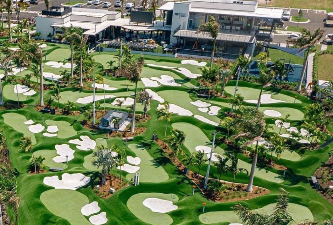 In 2 weeks, you guys have one more place to go in Vegas, if you don't want to gamble. Adult Miniature Golf, right at Town Square, with gives it a massive location advantage over Atomic Golf. Popstroke is in a much safer location.