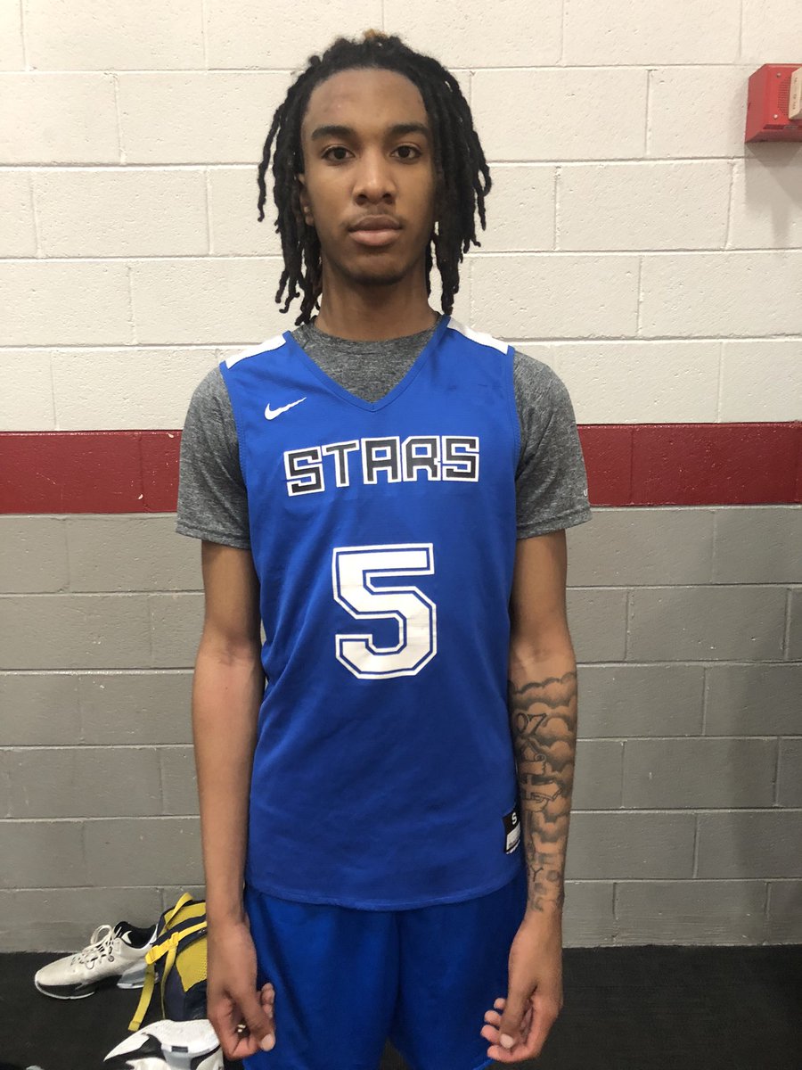 17u: ‘24 6’4 W Jabril Lindsey (Early County High) leads Georgia Stars -RP over Rising Stars Team Gray. 

Tough game from two fast, high-powered teams. 

Lindsey led the Stars with 13 points, including three 3’s. Keep an eye out for this Georgia Stars team.