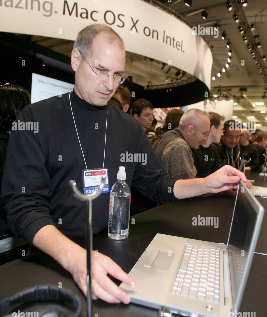 Mr. Macintosh tweet media