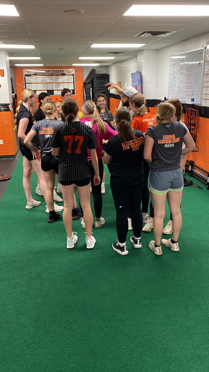 Workout days with Coach G are the best! The girls put in the work yesterday and ended our day by cheering on the Baseball team. 🖤🧡 @THSstrength Next game Tuesday in Mansfield @ 11.