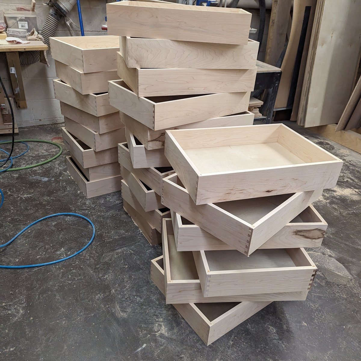 Just a few drawer boxes getting ready for lacquer 
#customcabinetry