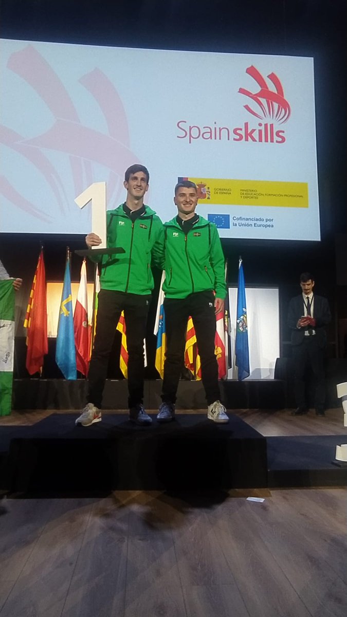 FPdonboscoLH's tweet image. Sekulako emaitzak Donbosco rentzat spainskilletan!!!
Urrea elkarlan robotikan eta brontzea karrozerian!!
Zorionak eta eskerrik ekipo!!

#spainskills #fp #lanbideheziketa #euskadi #donbosco #errenteria