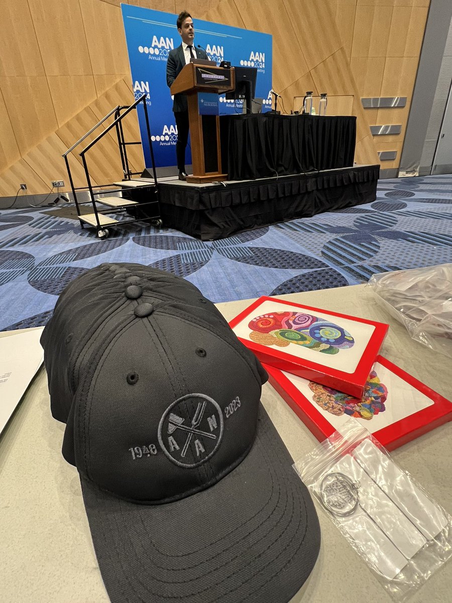 … and we are LIVE, kicking off with @ElieNaddaf3 of @MayoClinicNeuro - Plenty of time to come join us! First prize already awarded for audience participation 🧠 🔥 @AANmember #AANAM