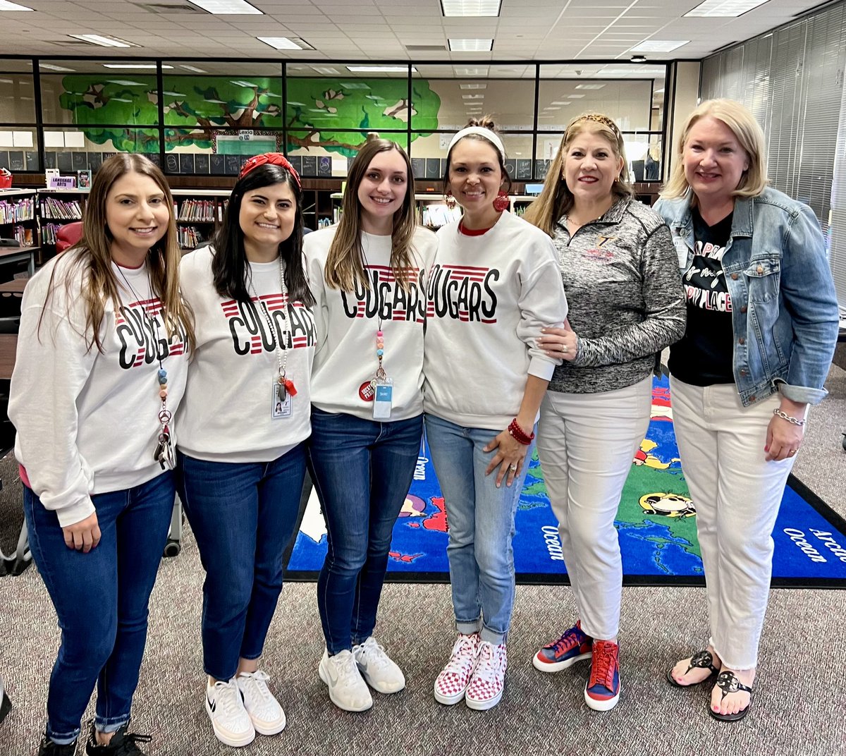 Love all of these lady leaders! We have the best of the best in @TomballISD ! @m_salazarzamora @ashleyd_dpes