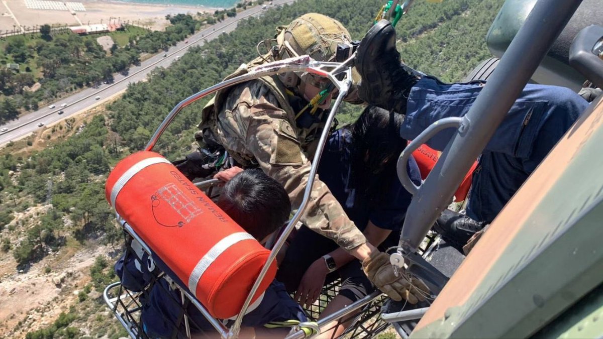 Tünektepe Teleferik sistemi, 2017 yılında işletmeye alındı. İnşa sürecinde uluslararası standartlara uygunluk belgesinin alındığını, Makine ve Elektrik mühendisleri odalarının ( Bursa Makine Mühendisleri Odası da dahil olmak üzere) uygunluğunu kontrol edip, onayladığı bir…