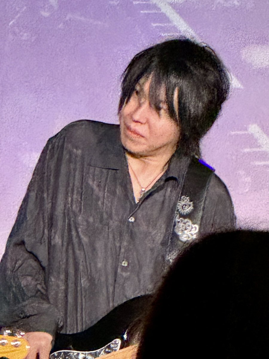 Sadasan_osaka's tweet photo. Toshiさん！
ありがとうございました🎸
控えめに言って最高でした✨✨
音楽は自由で楽しく心地よい時間である事を改めて気付かされた楽しいひとときでした。
これからも頑張って下さい！
お寿司〜🍣

#D_Drive
#D_Drive_Toshi 
#梅田always 
#アンパンマン
#恐るべし裏物販ありがとうございます https://t.co/ZixVB37YIc