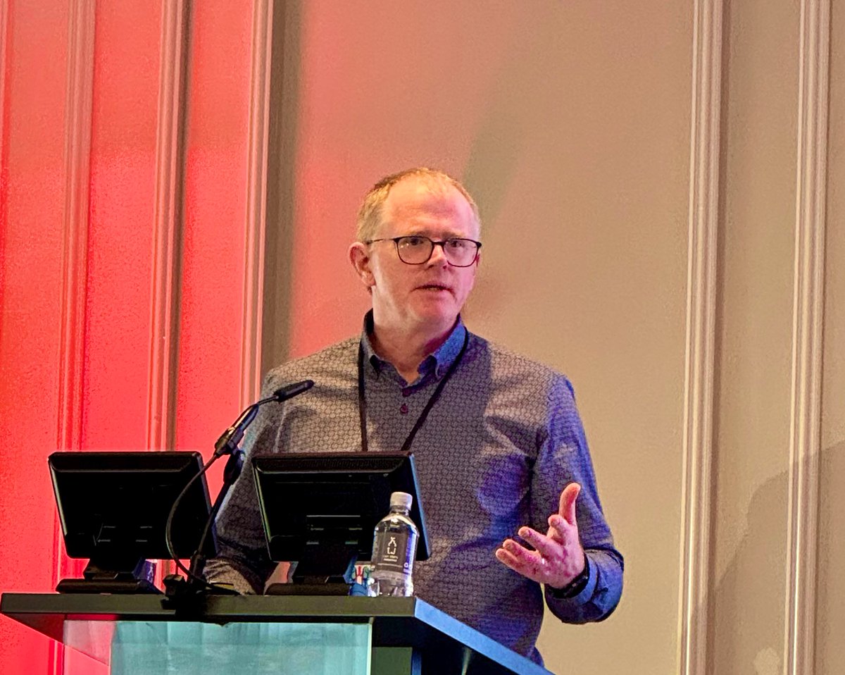 Powerful, personal, impactful and deeply moving talk at #AILCC24 from @CotterSeamus from @LungCommunity on his personal #lungcancer story Absolute imperative for: ➡️ Patient Involvement / PPI ➡️ Lung Cancer Advocacy Thanks for all your support and hard work Seamus 👏👏👏