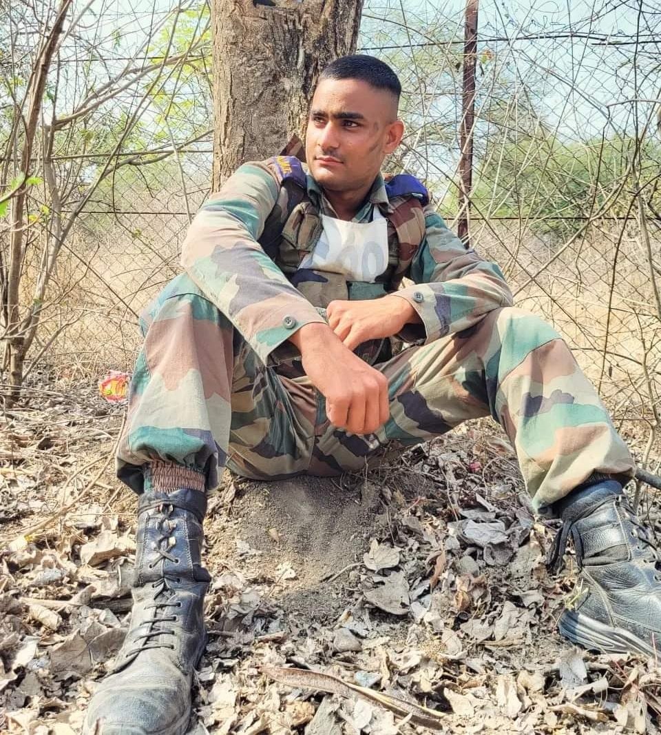 Rajasthan bids tearful adieu to Agniveer Pankaj Gurjar #IndianArmy 🇮🇳