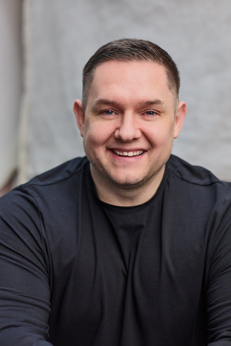 1-4 of my new headshots by the legend and BEST photographer in all the land @JamesMelia Which one’s your favourite? NE based actor represented by @ZenithArtistMgt looking for TV, Theatre and Film Opportunities. #newheadshots #headshot #casting #castings #castingdirectors