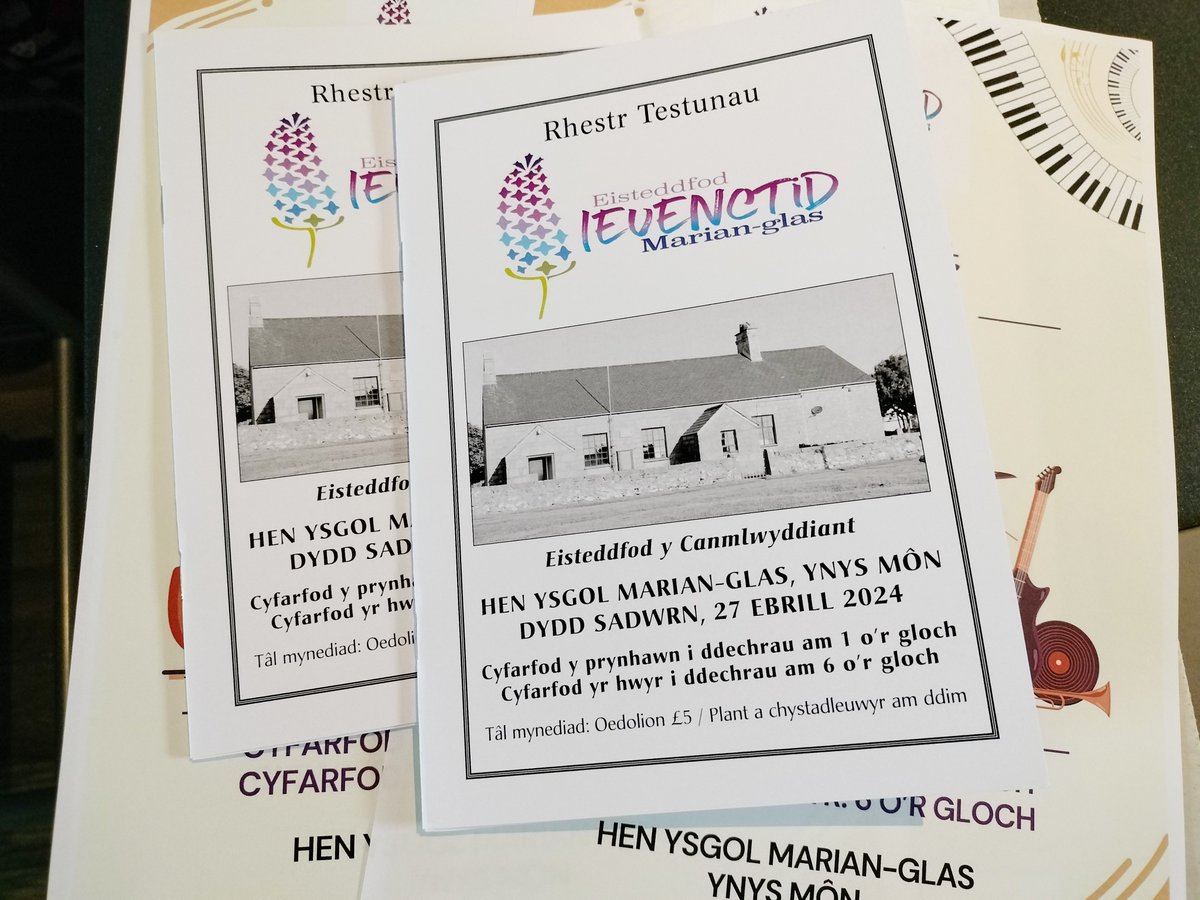 Chwilio am gopi caled o'r rhestr testunau? Mae 'na gopïau mewn sawl man, gan gynnwys @AwenMenai Cwpwrdd Cornel Llangefni @Oriel_Mon a Siop Ellis Llangefni. Diolch ichi am gael gadael rhai acw. Bachwch gopi! A chadwch y 27ain o Ebrill yn rhydd! #100steddfodmarian