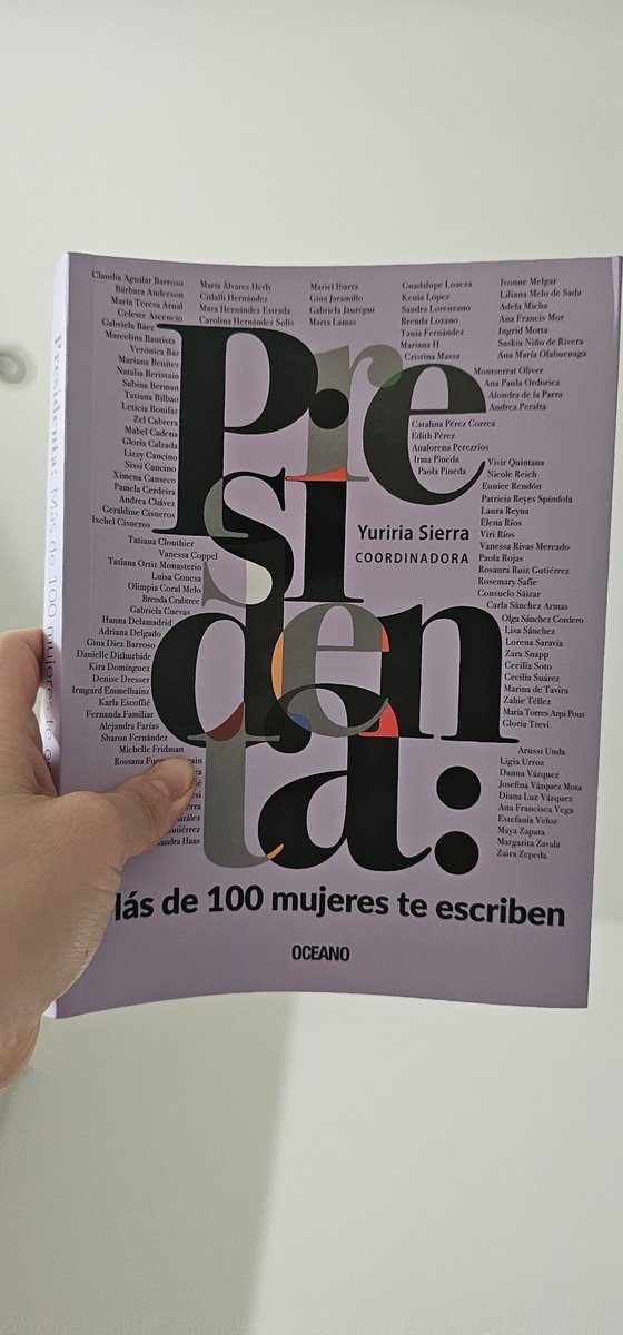 Andreissima's tweet photo. Ya me lo compré solo porque escriben @GracielaBaez, @sabinaberman, @CSaizar, @AdriDelgadoRuiz y @tatclouthier y la queso 👌 https://t.co/qhrvQF1Gcn