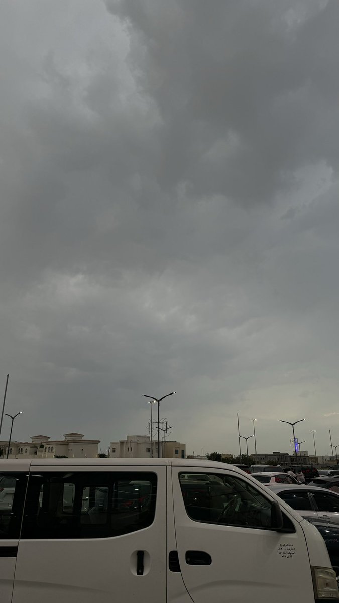 مطر خفيف  في #عجمان 
#Ajman