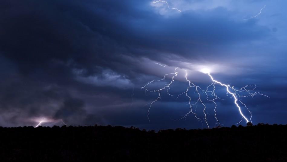 Coquimbo bajo 'Alerta Amarilla' por lluvia, tormentas eléctricas y vientos intensos durante este fin de semana megatiempo.cl/noticias/830-c…