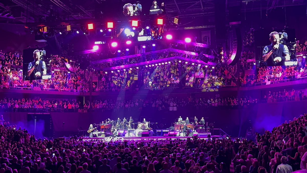 CTConcertGuy 🎙 tweet media