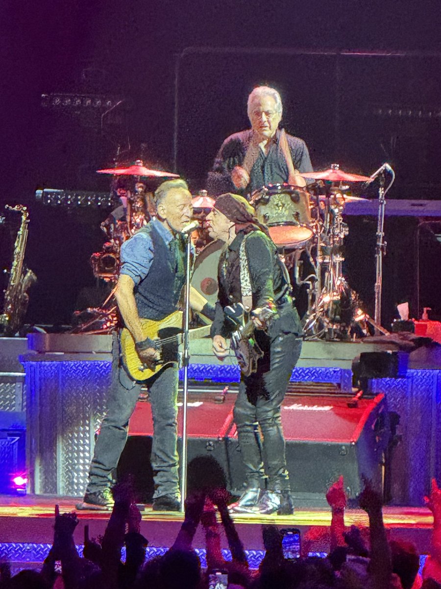 CTConcertGuy 🎙 tweet media