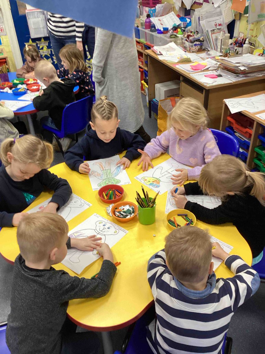 We used our scientific skills to explore the reflective properties of different materials and designed reflective outfits for a teddy bear who wanted to be safe going out in the dark. 🔦