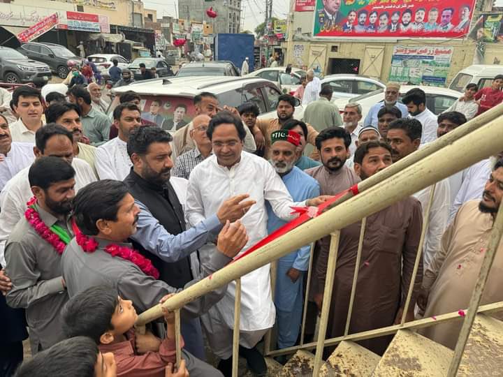 PTI_Politics's tweet photo. PP 158 Lahore Election Hall Opening ceremony by MNA Khurram Manj  and Amir Raan

Come out Once Again For ur Leader Imran Khan And Vote his Candidates on 21 April

Election Symbol: Horse 🐎

Candidate Name : Ch Moonis Elahi https://t.co/S24hzndanC