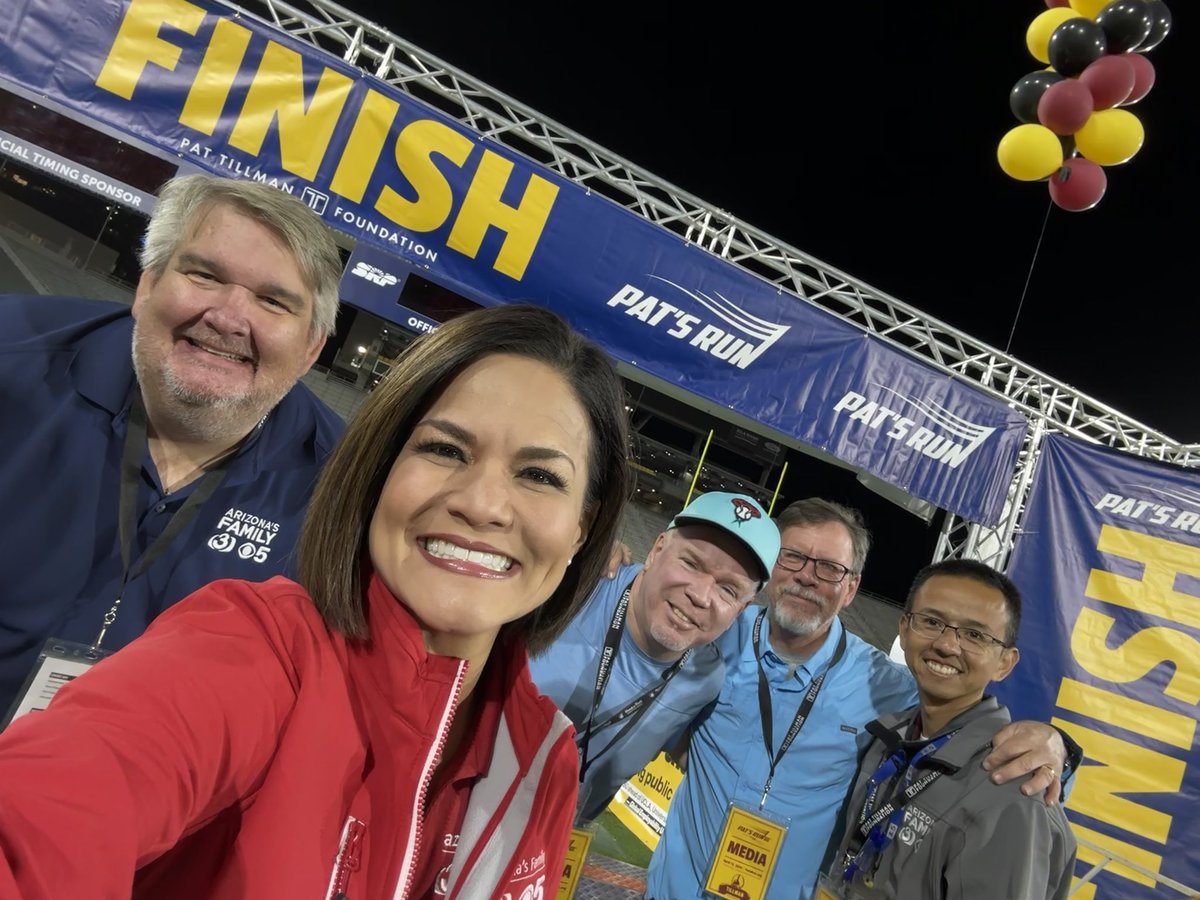 NicoleCritesTV's tweet image. LIVE all morning for #patsrun on #3tv @azfamily  🏃‍♀️ 🏃🏼‍♂️🙌
#20yearsonelegacy
#azfamily @pattillmanfnd 🇺🇸❤️🤍💙