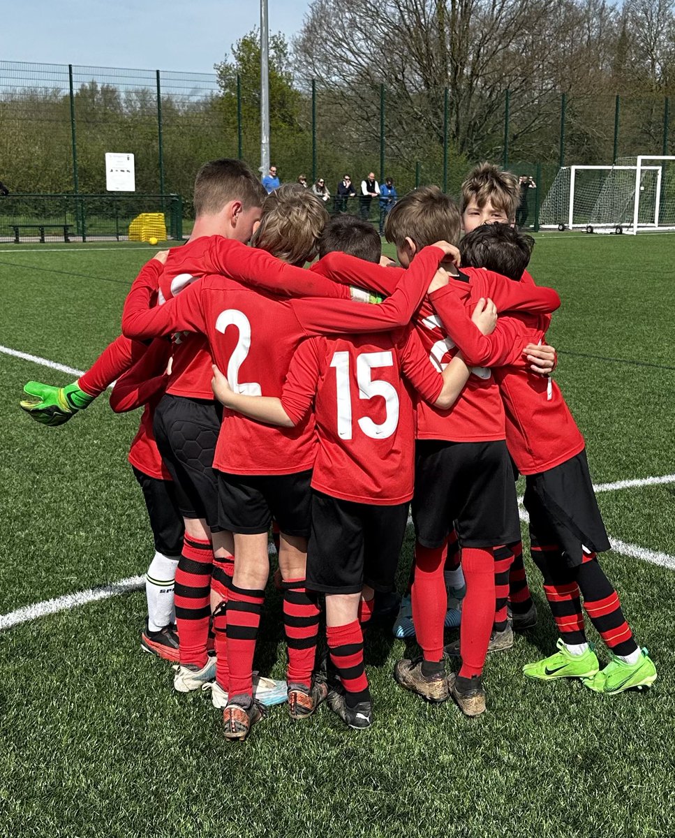 A 9 a side game for my @twforesters u10 Aztecs in preparation to move to 9s next season at U11s. Few coaching pointers and some game plan work and they’ll be more then ready! Great game today from both sides! Thanks to Forest Row u10s for the game! #JuniorFozzies #Development