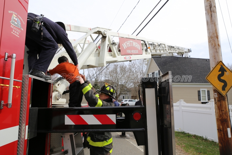 car383's tweet photo. PHOTOS have been added from the Technical Rescue in Whitman MA, where a child was stuck in a chimney. Check out the full gallery of images here: https://t.co/G2WJ6HvtEg @ctfirephoto @THE_PFFM @IAFFofficial https://t.co/2AeBUgUygH