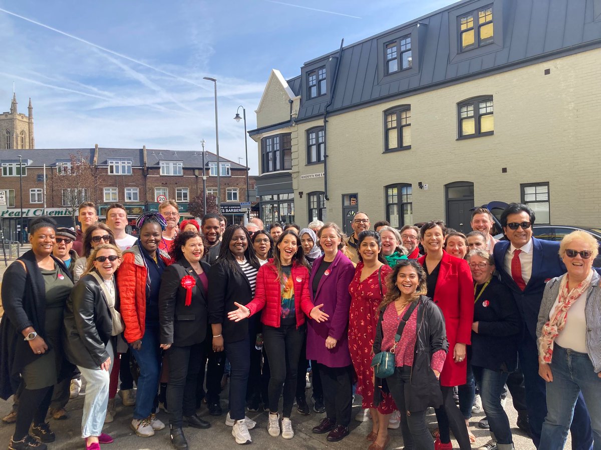 Fantastic to be out on the doorstep for Tooting’s Big Campaign Day today with @PutneyFleur and @Marshadecordova! Lots of support for @SadiqKhan among voters - remember to vote Labour on Thursday 2nd May.