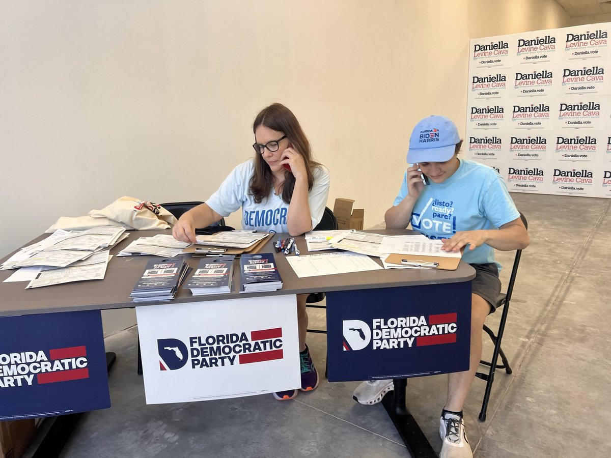FlaDems's tweet photo. ☎️ Hi, hello. 

It’s your @MiamiDadeDems calling with a very important message. Ron DeSantis canceled over a MILLION vote-by-mail requests last year. We’re working to make sure voters are re-enrolled — that’s how we’ll #TakeBackFL. https://t.co/dJ3d3PMwb1