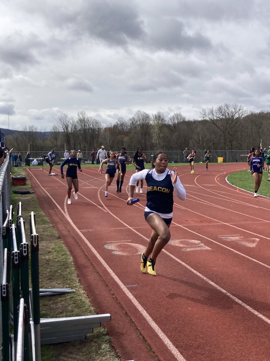 Beacon Track underway here in Cornwall at the Green Dragon relays. That’s Dylan Hetrick at the start of a crowded (20 teams!) distance medley, and Khloe Franklin bringing home the baton for the girls in a season best 4x1